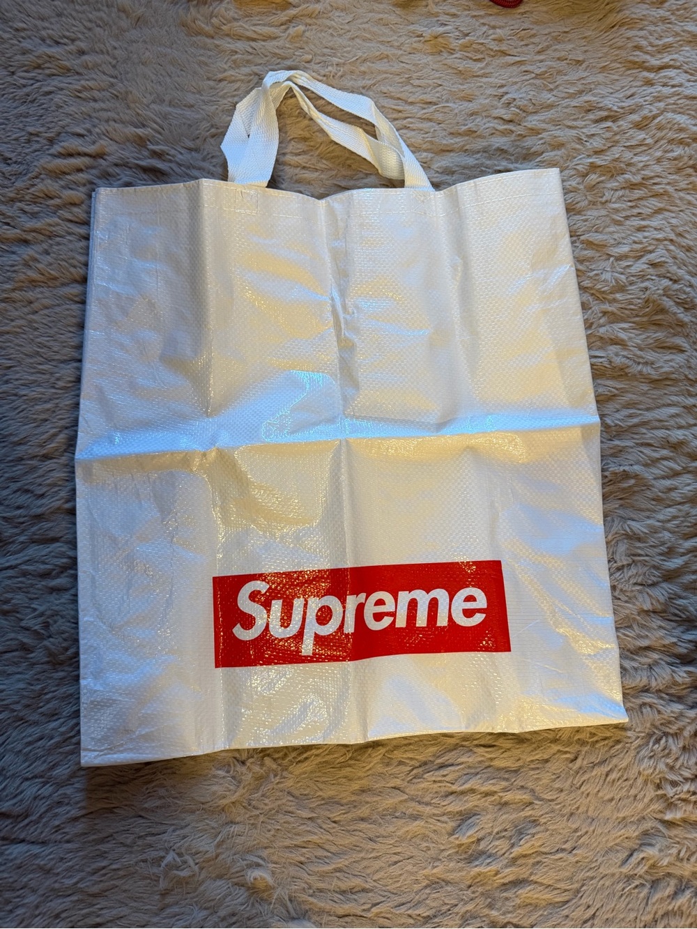 BRAND NEW AUTHENTIC SUPREME TOTE LARGE
